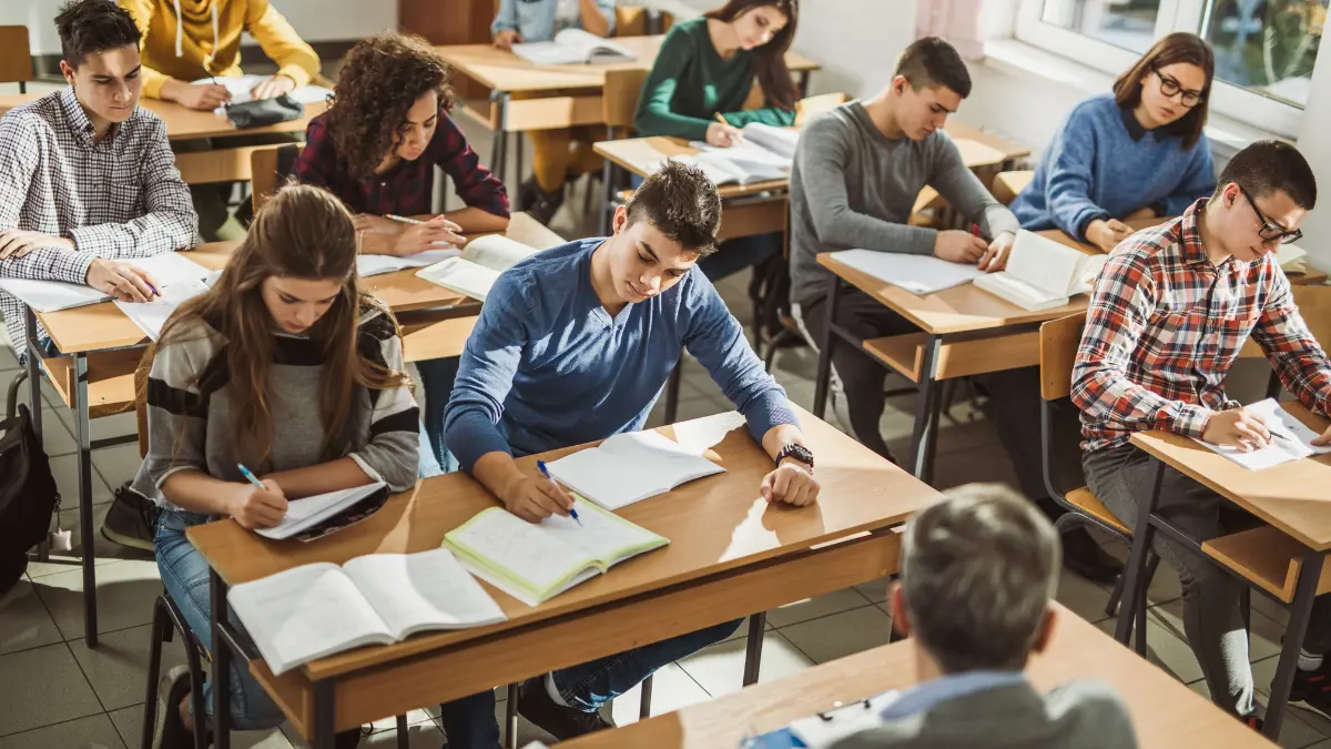 Educação financeira no ensino médio